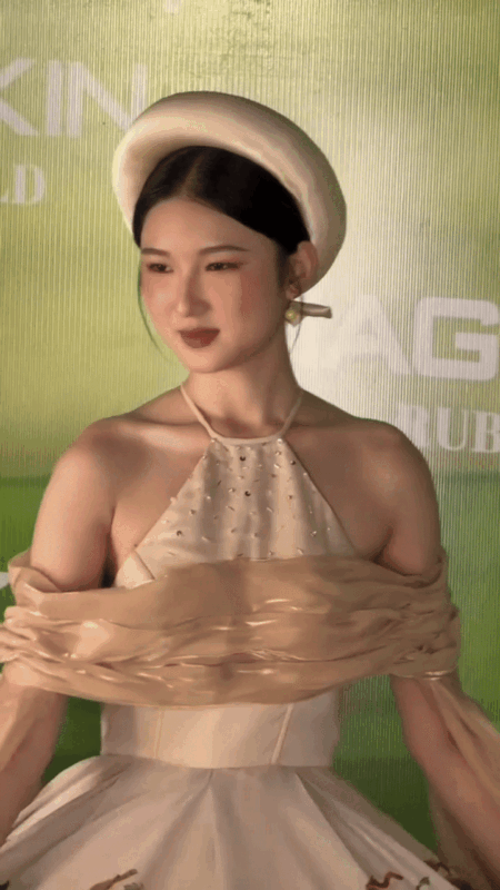 Hậu tranh cãi Nàng Mơ tái xuất sàn catwalk, netizen bất ngờ nhắc tên Phương Nhi, chuyện gì đây?