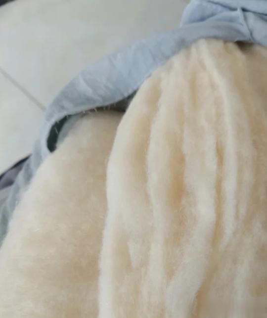 Chọn chăn gặp 4 loại này, đẹp rẻ mấy cũng đừng mua 1 Chọn chăn gặp 4 loại này, đẹp rẻ mấy cũng đừng mua