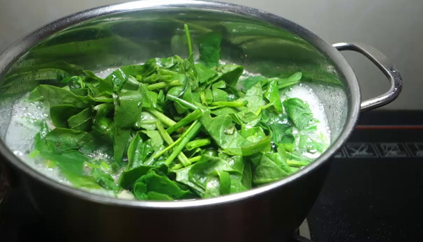 Việt Nam có loại rau nấu lên nhơn nhớt: Bổ ngang nhân sâm vừa trị bệnh xương khớp lại hạ mỡ máu, giảm cân nhưng nhiều người chê không ăn 1 Việt Nam có loại rau nấu lên nhơn nhớt: Bổ ngang nhân sâm vừa trị bệnh xương khớp lại hạ mỡ máu, giảm cân nhưng nhiều người chê không ăn viet nam co loai rau nau len nhon nhot bo ngang nhan sam vua tri benh xuong khop lai ha mo mau giam can nhung nhieu nguoi che khong an