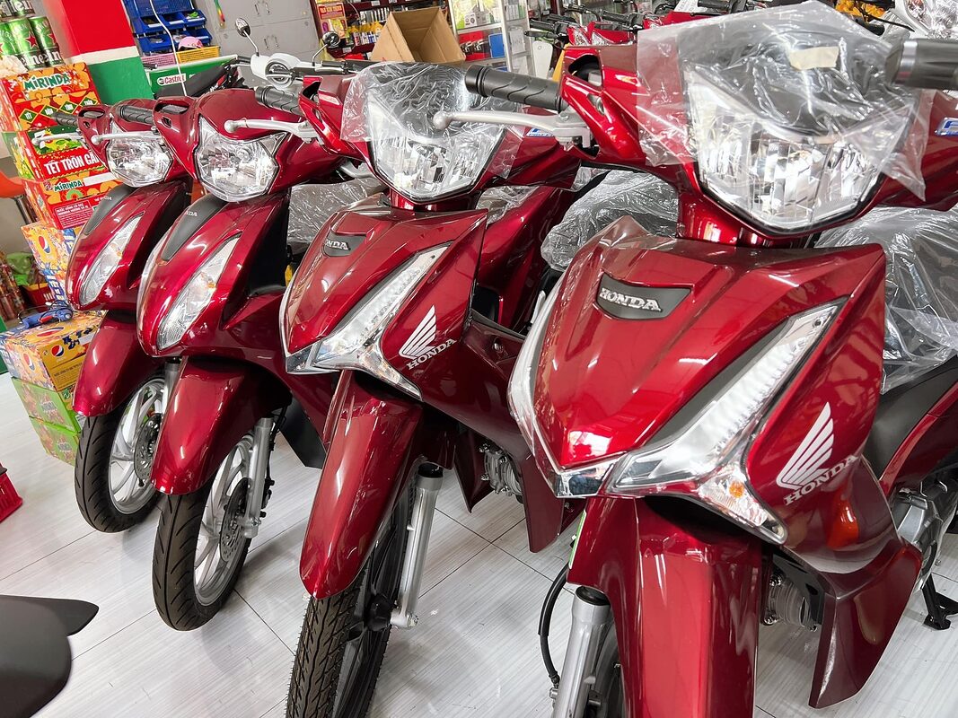 Bảng giá xe Honda Future 125 FI giữa tháng 6/2025: Giảm 'thủng đáy', rẻ lấn át cả Wave Alpha và RSX bang gia xe honda future 125 fi giua thang 6 2025 giam thung day re lan at ca wave alpha va