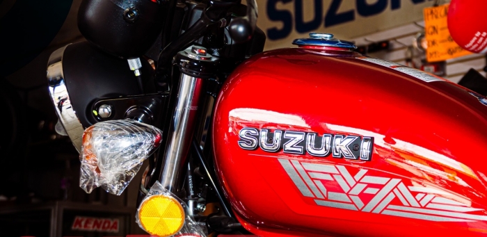 Tin xe máy 27/6: Đại lý Suzuki mở bán ‘huyền thoại côn tay’ 125cc đẹp long lanh giá rẻ 39 triệu đồng