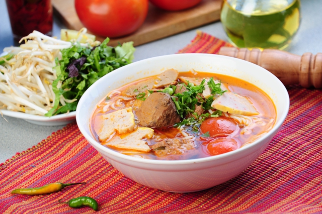 Việt Nam bất ngờ vượt Nhật Bản ở 1 khía cạnh ít ai ngờ, chuyên gia phân tích lý do 1 Việt Nam bất ngờ vượt Nhật Bản ở 1 khía cạnh ít ai ngờ, chuyên gia phân tích lý do
