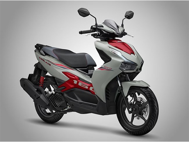 Bảng giá xe Honda Air Blade 2025 tháng 7/2025 giảm 'sập sàn': Khách Việt đổ xô đặt mua vì giá quá rẻ 1 Bảng giá xe Honda Air Blade 2025 tháng 7/2025 giảm 'sập sàn': Khách Việt đổ xô đặt mua vì giá quá rẻ