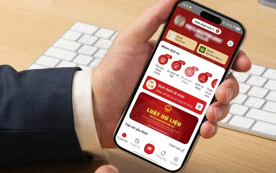 Cách tra cứu tiền điện trên VNeID