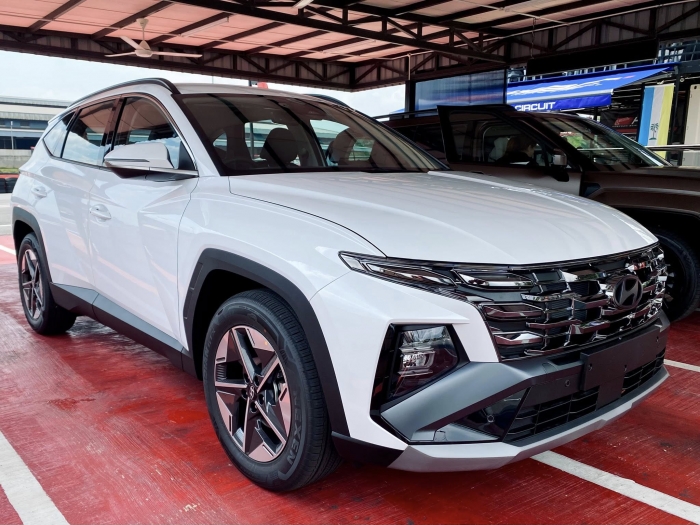 Hyundai Tucson phiên bản 2025 chính thức ra mắt giá 770 triệu đồng: Đả bại Mazda CX-5 và Honda CR-V hyundai tucson phien ban 2025 chinh thuc ra mat gia 770 trieu dong da bai mazda cx 5 va honda cr v